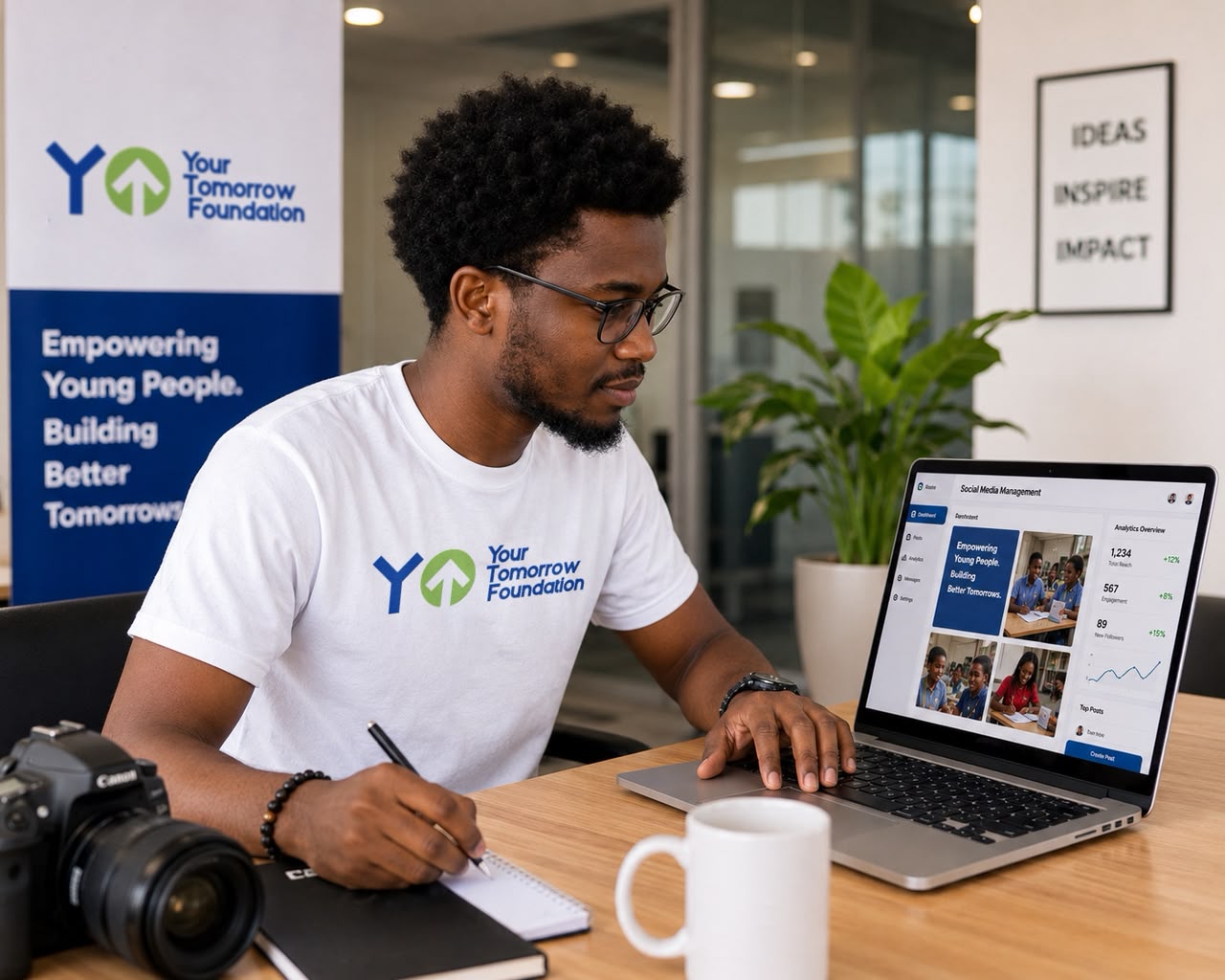 Communications Volunteer